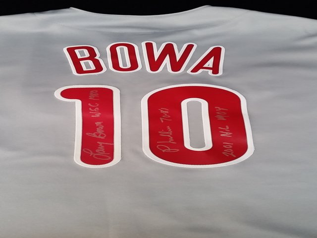 Philadelphia Phillies Larry Bowa Autographed jersey