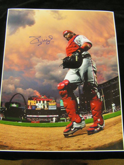 Philadelphia Phillies Carlos Ruiz Autographed Photo - Carls Cards &  Collectibles