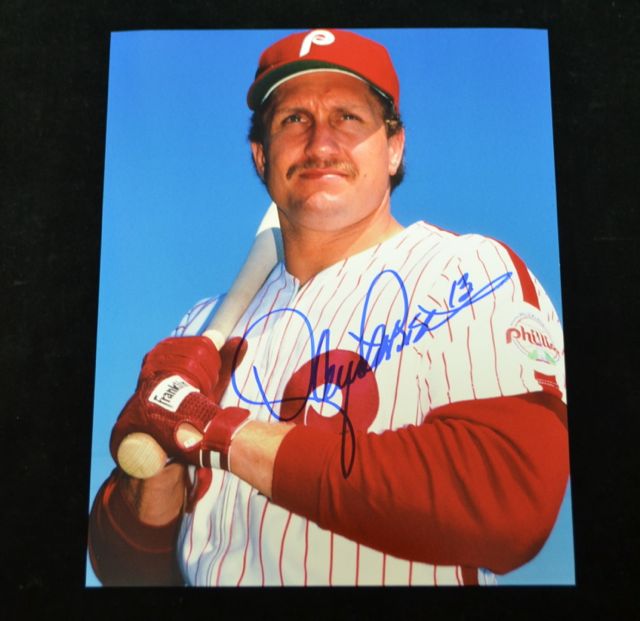 Philadelphia Phillies Tony Gwynn Jr. Autographed Photo - Carls