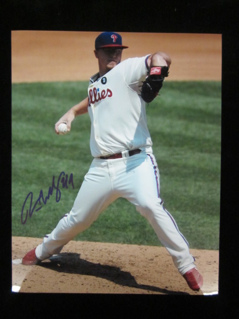 Philadelphia Phillies Jamie Moyer Autographed 8x10 Photo